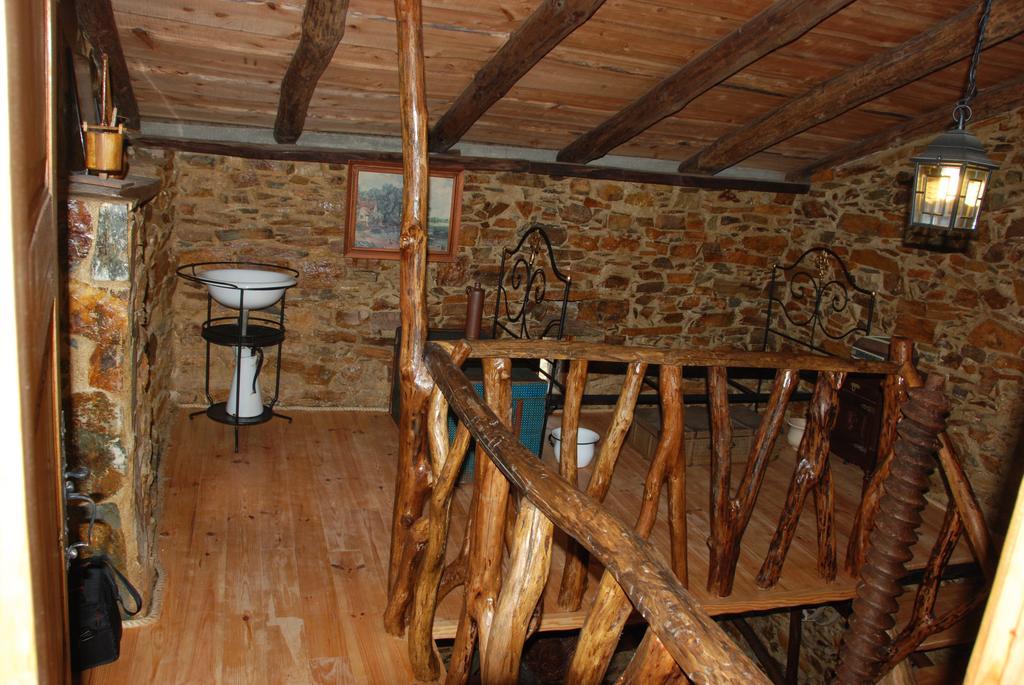 Parque Tematico Vale De Mouro Villa Exteriör bild
